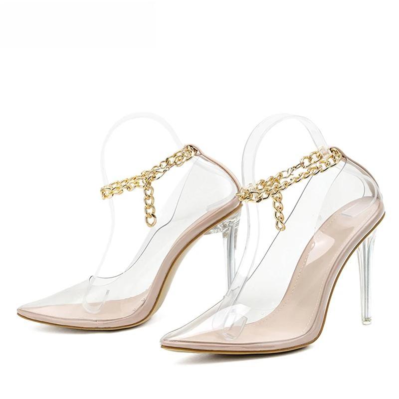 Sophisticated Garment with a Clean Classic Look