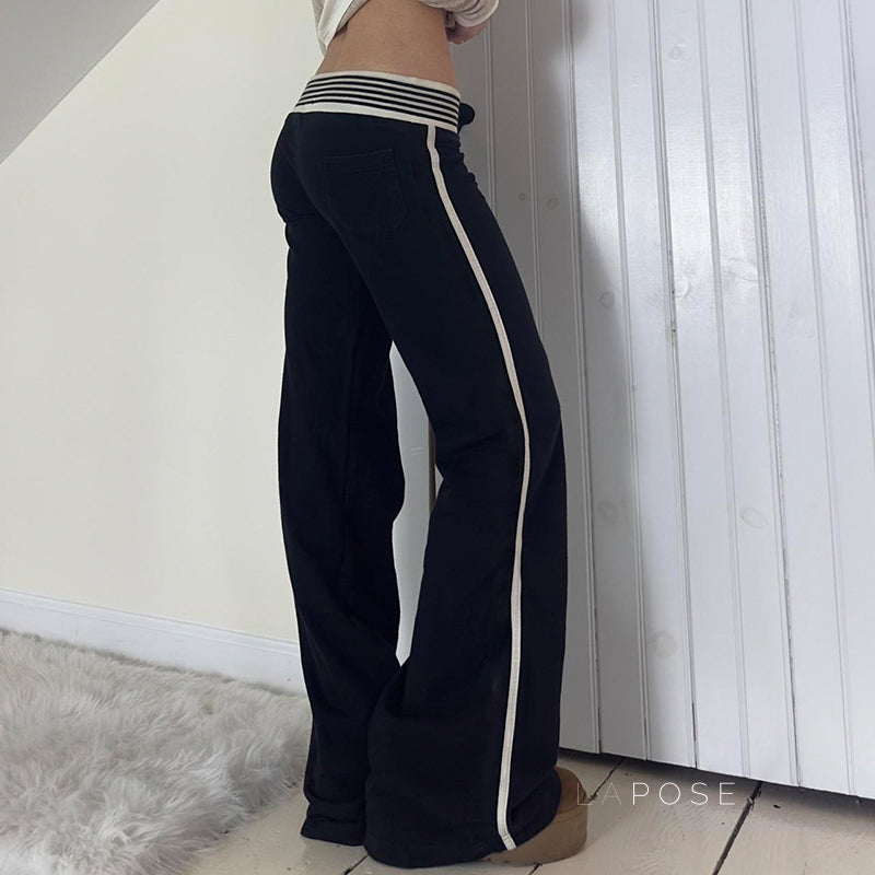 Classic Vintage Pants with a Flattering Fit