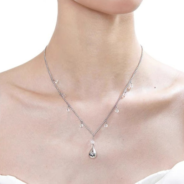 Beautifully Finished Garment in a Timeless Design