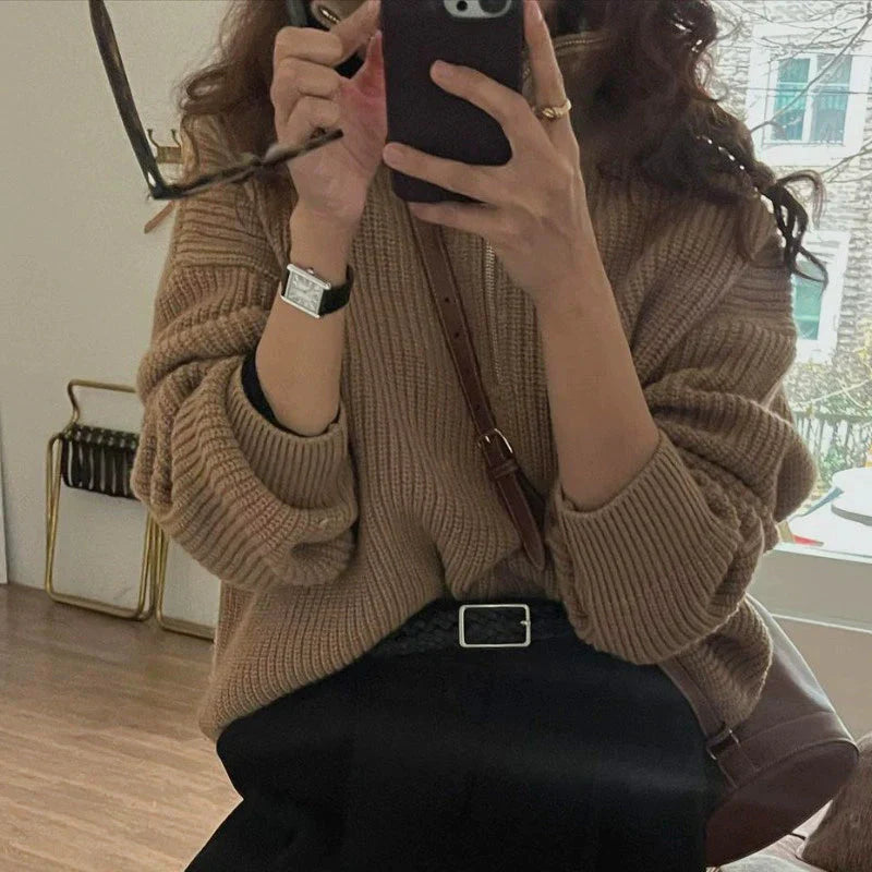 Elegantly Styled Top for Everyday Wear