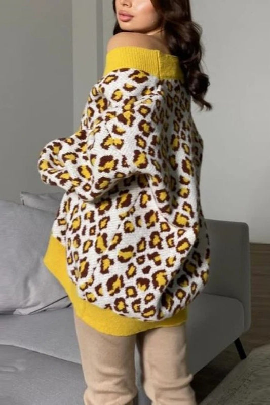 Gracefully Designed Cardigan