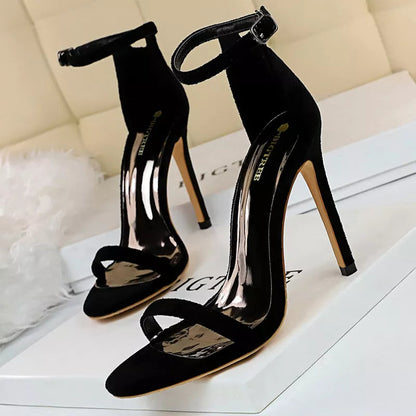 A Vintage Style Sandals with Delicate Timeless Details