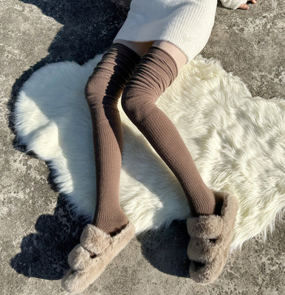 Sophisticated Garment with a Clean Classic Look