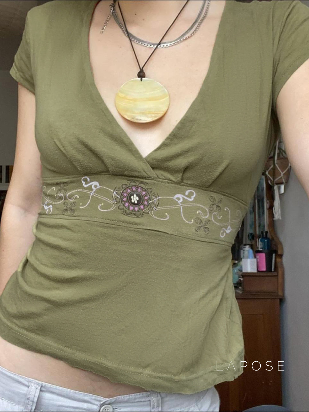 Classic Vintage & Enduringly Stylish Top