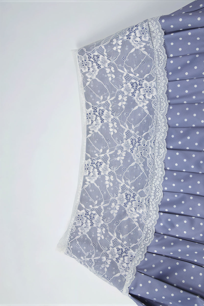 Gracefully Styled Garment for Any Occasion