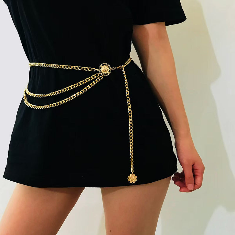 Effortlessly Elegant Garment with a Timeless Design