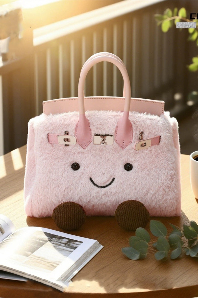 A Vintage Style Bag with Delicate Timeless Details
