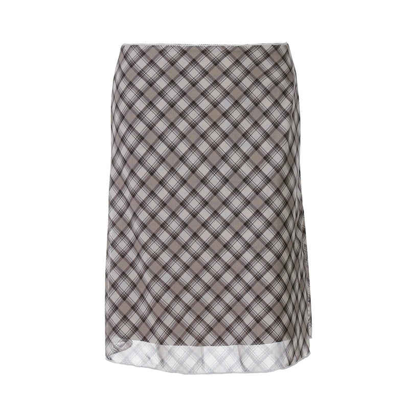 Sophisticated Garment with a Clean Classic Look