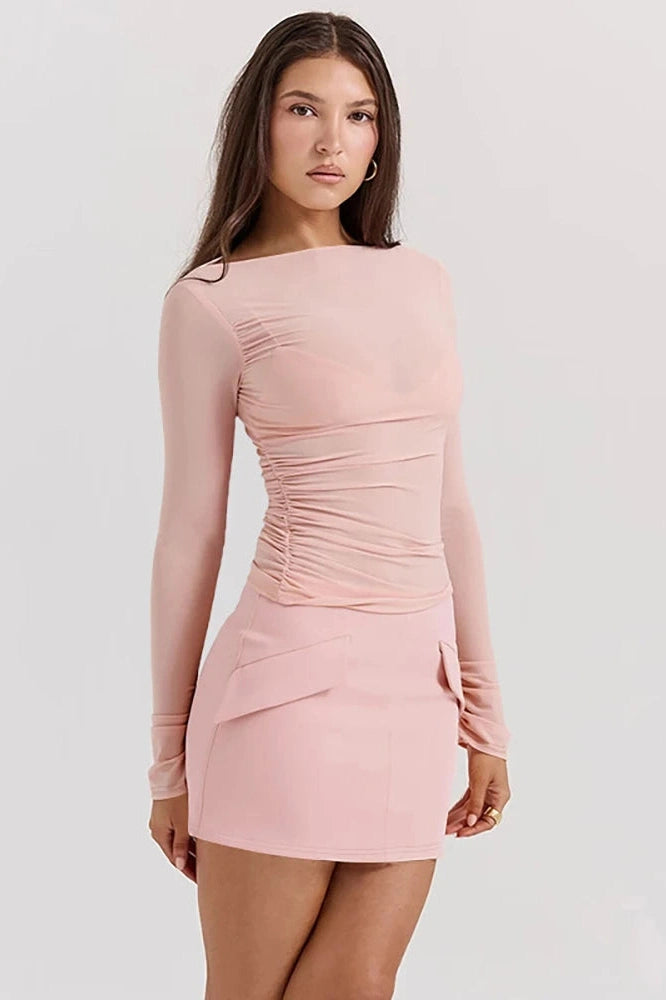 Well Tailored Dress with a Graceful Silhouette