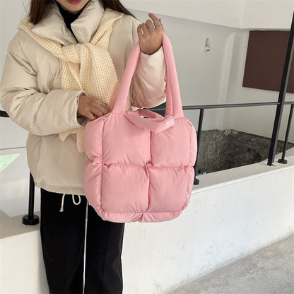 Classic Vintage Bag with a Flattering Fit