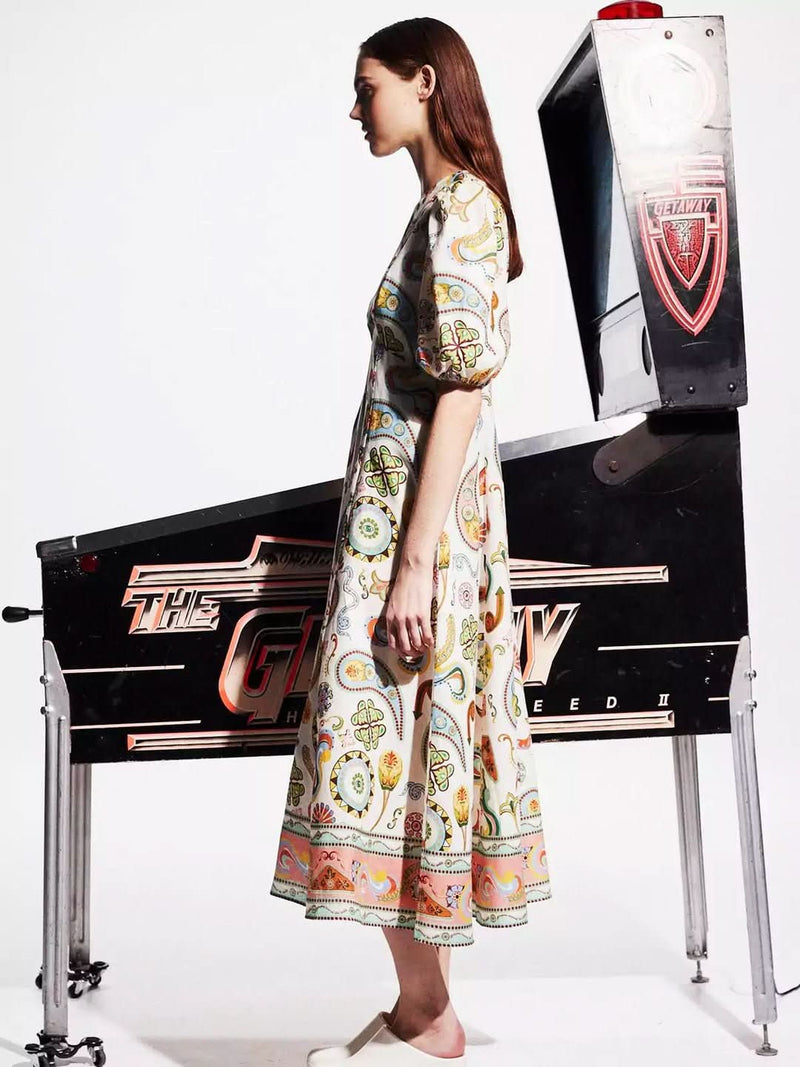 Classic Vintage & Enduringly Stylish Dress