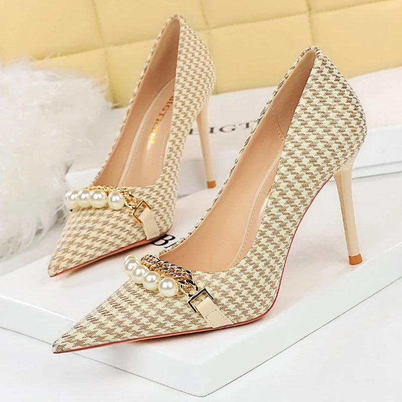Vintage Inspired Heels with a Contemporary Edge