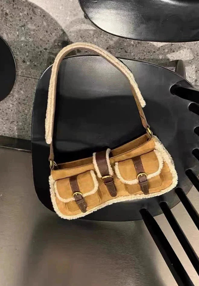 Classic Vintage Bag with a Flattering Fit