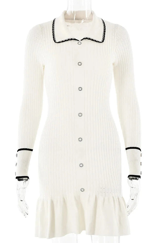 Classic Vintage Dress with a Flattering Fit