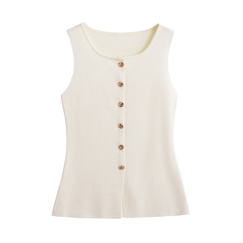 Polished Garment with an Effortless Classic Look