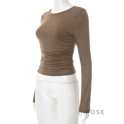 Beautifully Finished Top in a Timeless Design