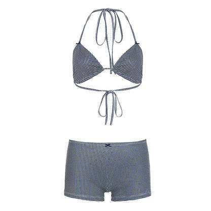 Effortlessly Elegant Bikini with a Timeless Design