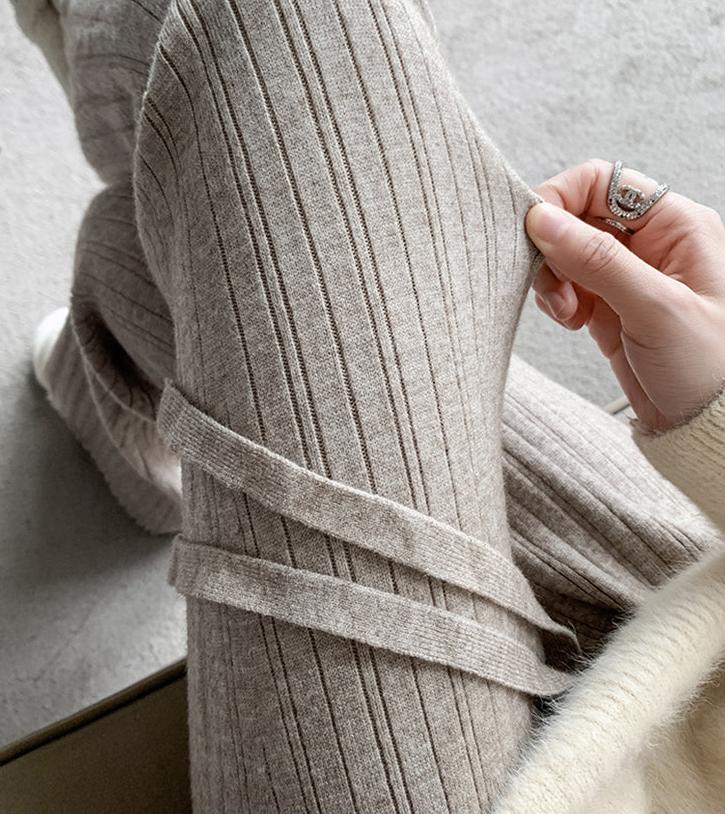 Vintage Inspired Pants with a Contemporary Edge