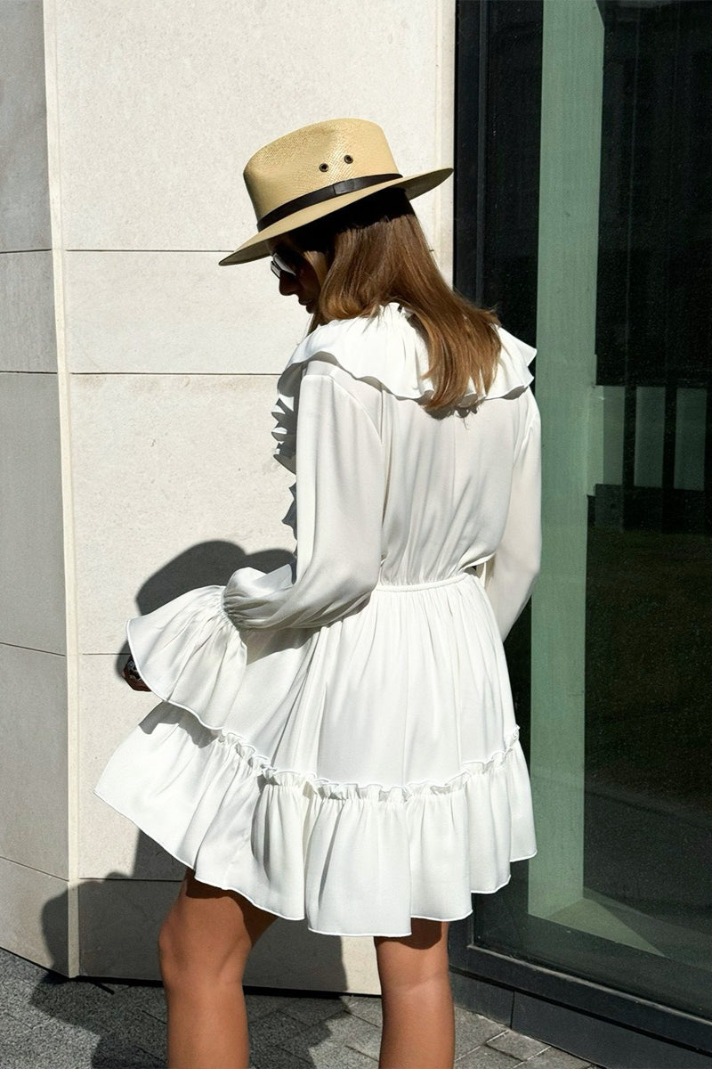Polished Dress with an Effortless Classic Look