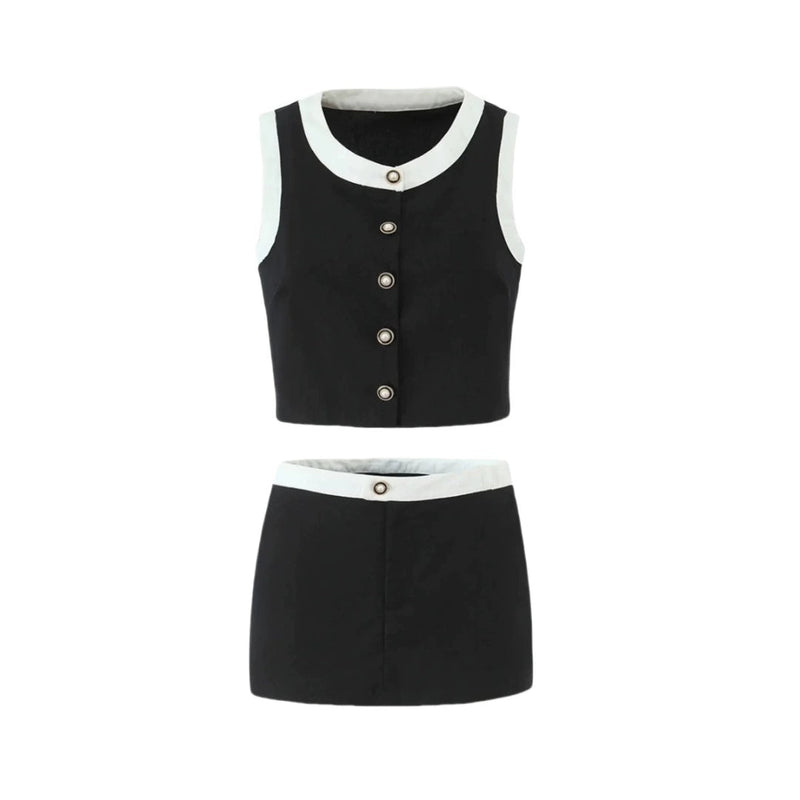 Effortlessly Elegant Garment with a Timeless Design