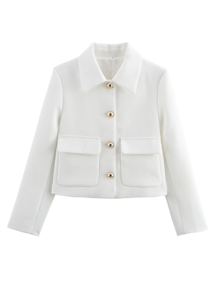 Gracefully Styled Jacket for Any Occasion