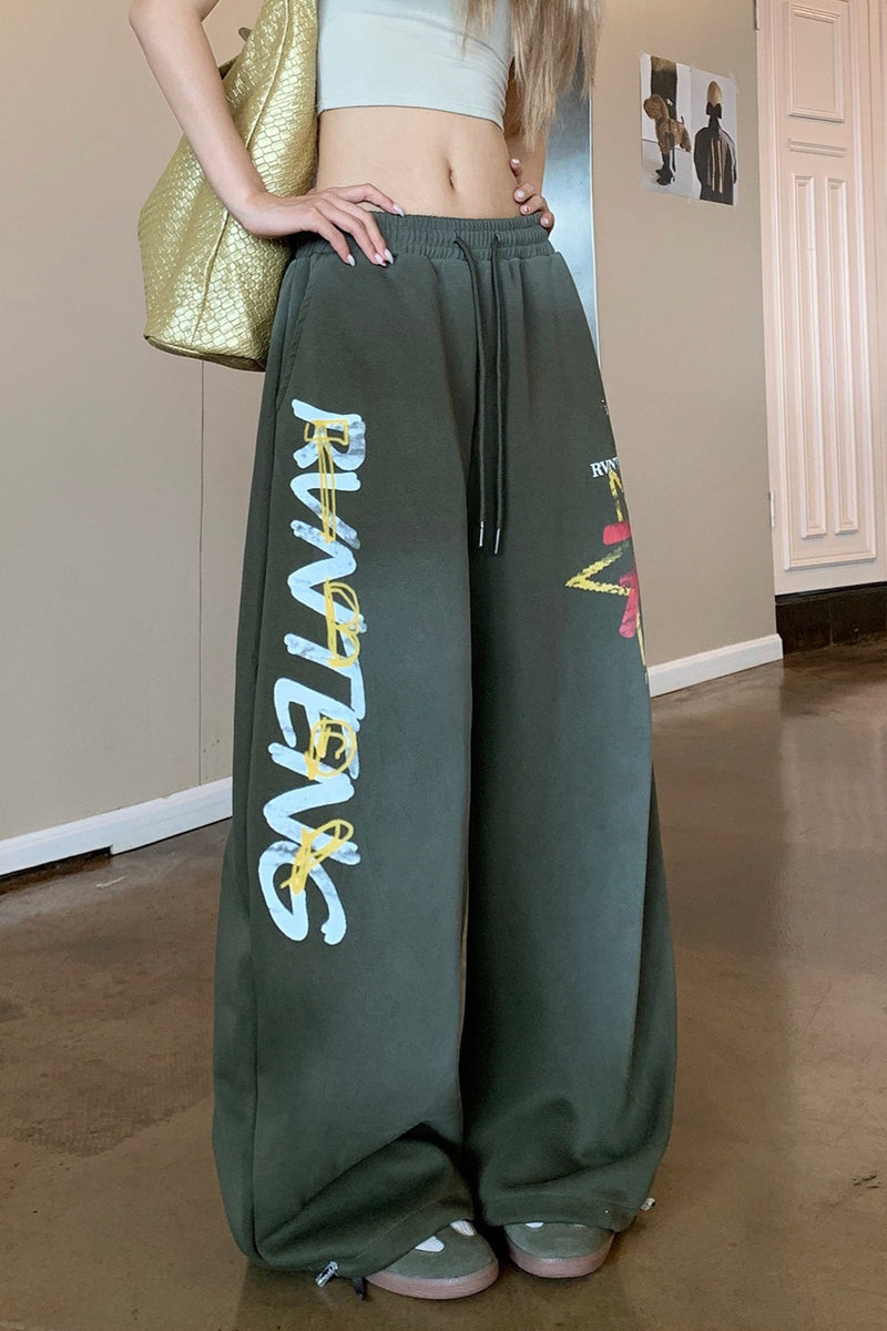 Well Tailored Pants with a Graceful Silhouette