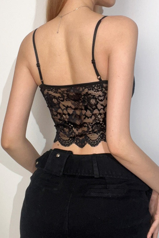 Effortlessly Elegant Top with a Timeless Design