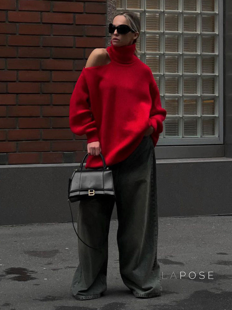 Well Tailored Sweater with a Graceful Silhouette