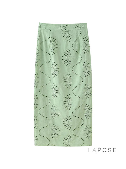 Polished Garment with an Effortless Classic Look