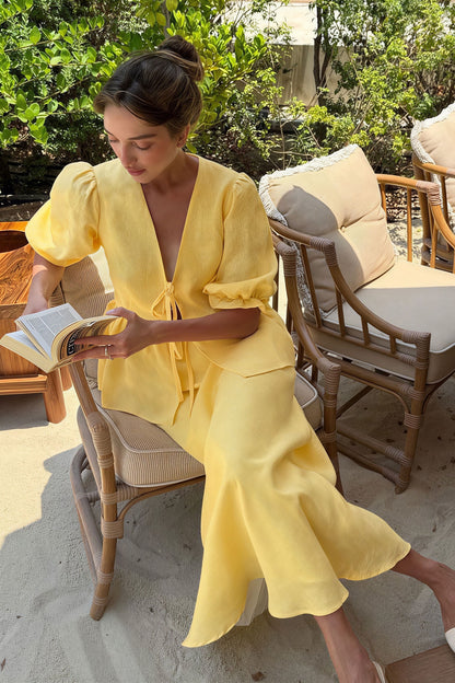 Well Tailored Garment with a Graceful Silhouette
