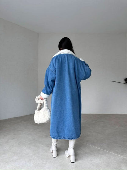Polished Coat with an Effortless Classic Look