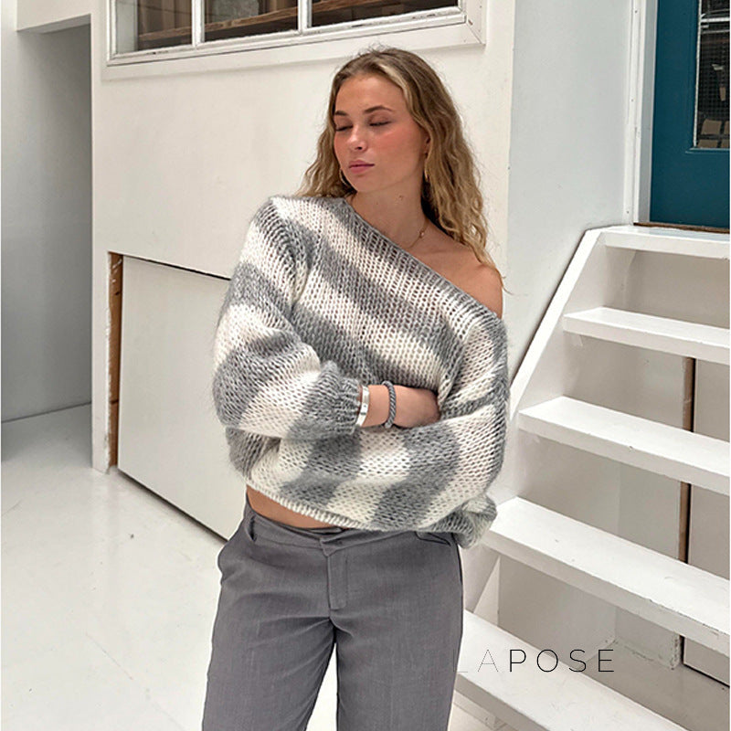 Well Tailored Sweater with a Graceful Silhouette