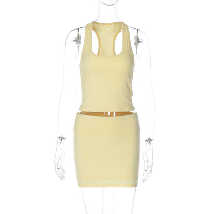 Well Tailored Garment with a Graceful Silhouette