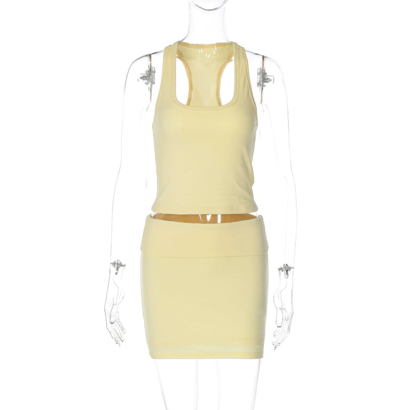 Well Tailored Garment with a Graceful Silhouette
