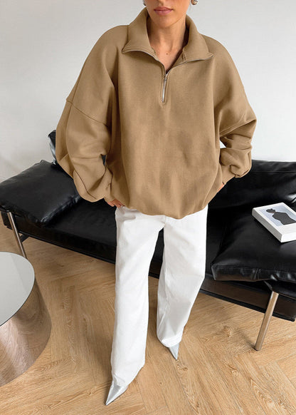Classic Vintage Pullover with a Flattering Fit