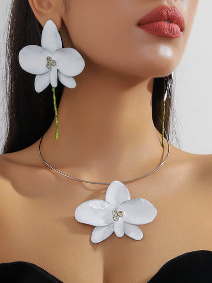 Flower Shape Shiny Split-joint Earrings Accessories + Necklaces Accessories Three Pieces