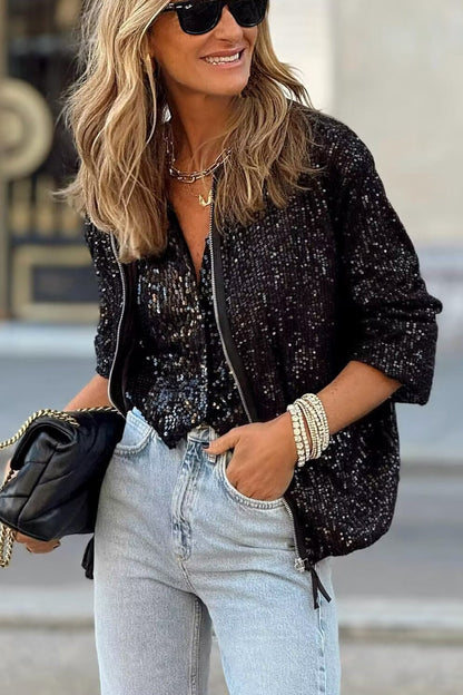 Well Tailored Coat with a Graceful Silhouette