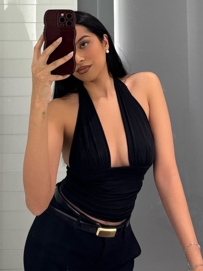 Classic Vintage Top with a Flattering Fit