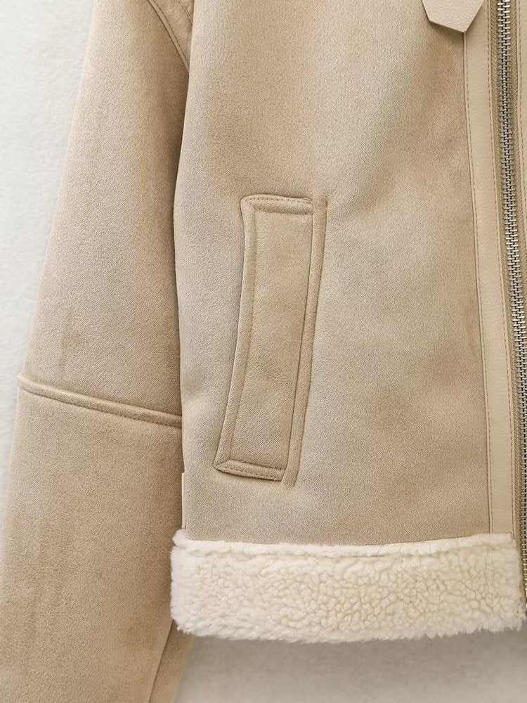 Beautifully Crafted Jacket in a Classic Style