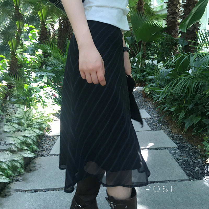 Sophisticated Garment with a Clean Classic Look