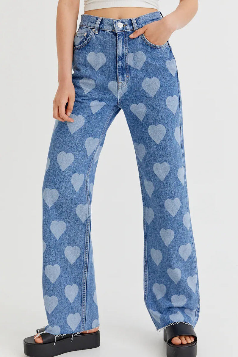 Gracefully Designed Garment