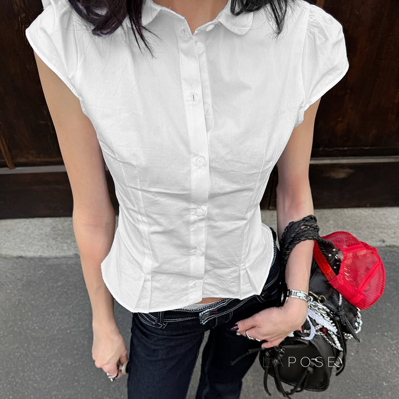 Beautifully Finished Top in a Timeless Design