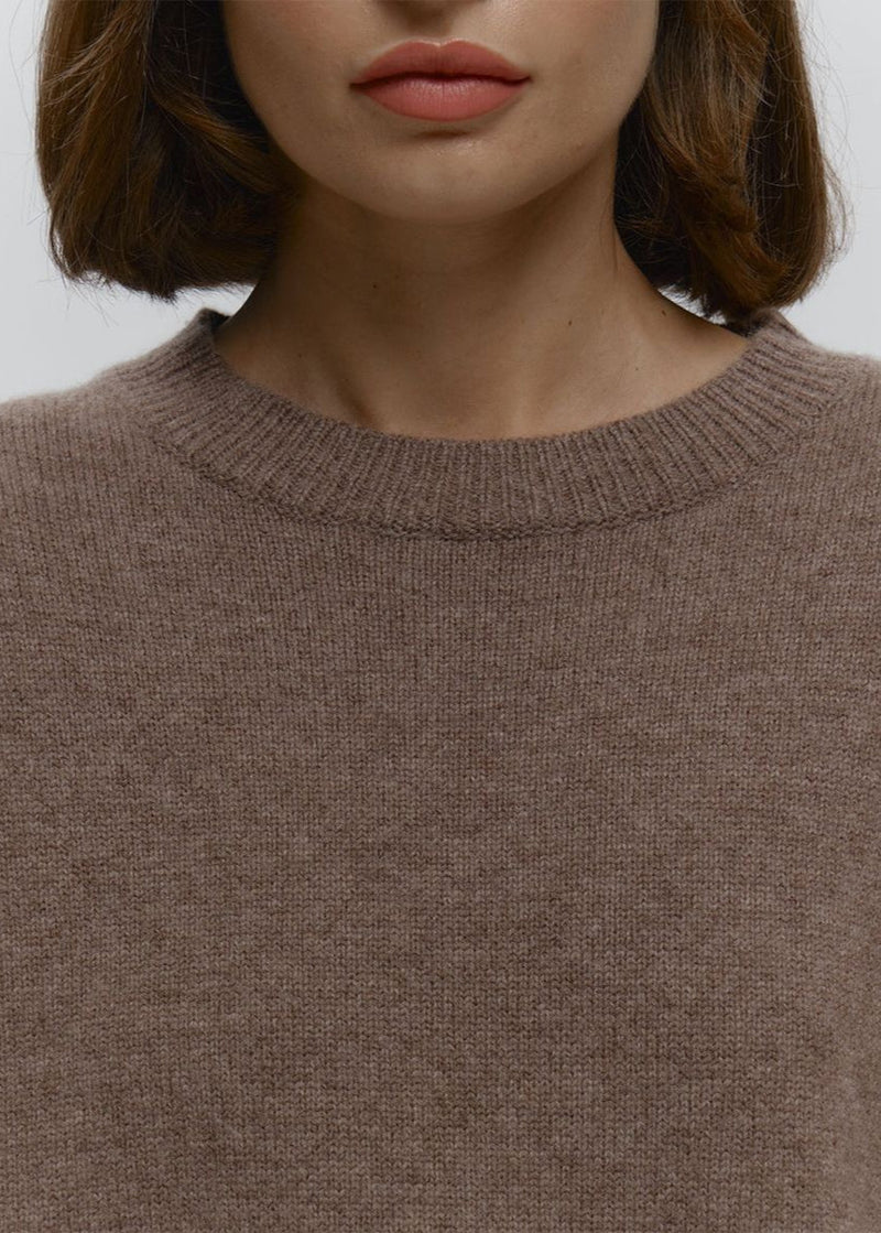 Polished Sweater with an Effortless Classic Look