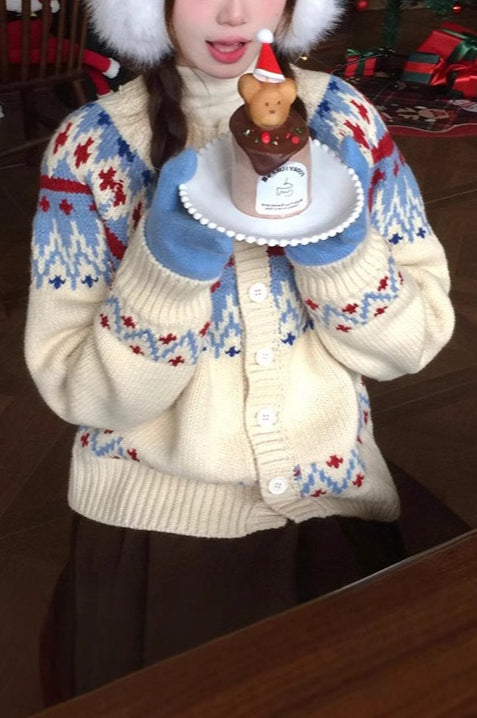 Gracefully Designed Cardigan