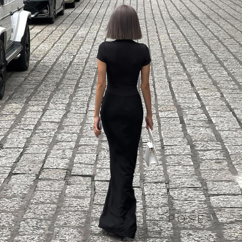 Effortlessly Elegant Dress with a Timeless Design