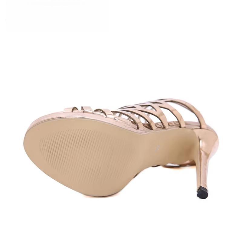 Well Tailored Heels with a Graceful Silhouette