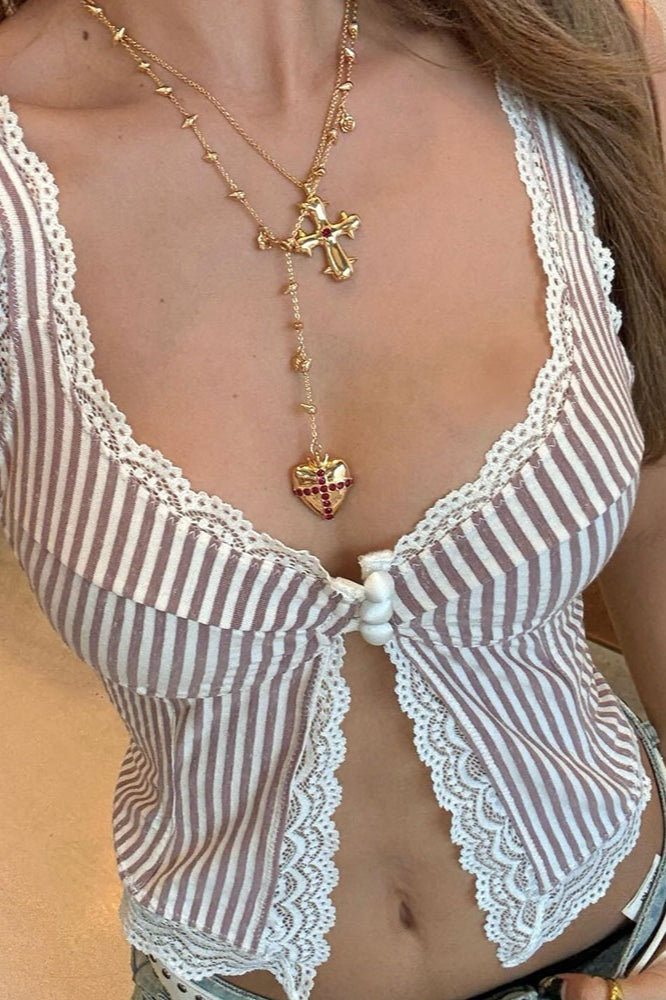 A Vintage Style Top with Delicate Timeless Details