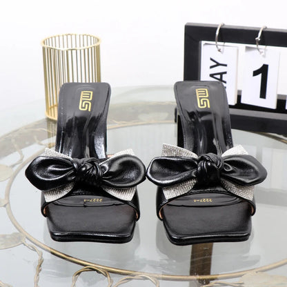 Classic Vintage & Enduringly Stylish Sandals