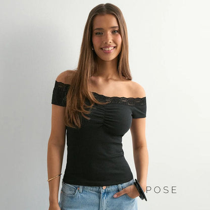 Beautifully Finished Top in a Timeless Design