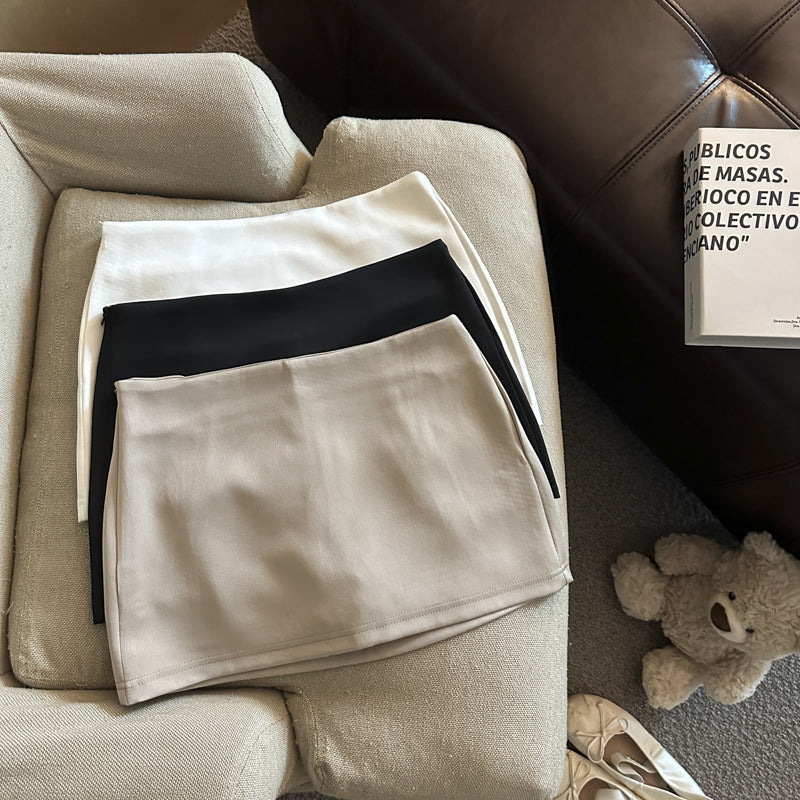 A Vintage Style Garment with Delicate Timeless Details
